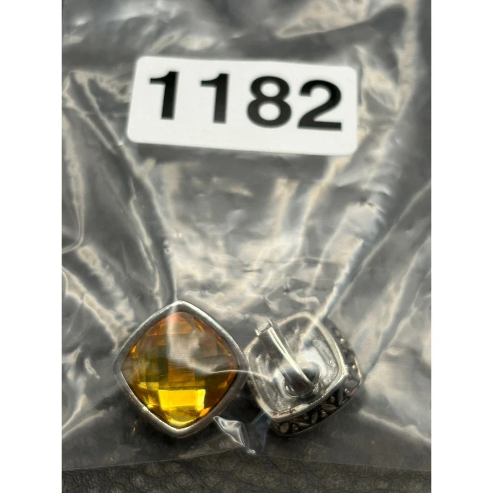 VTG Yellow Faceted Square Resin Cabochon Silver Tone Clip On Earrings Glam